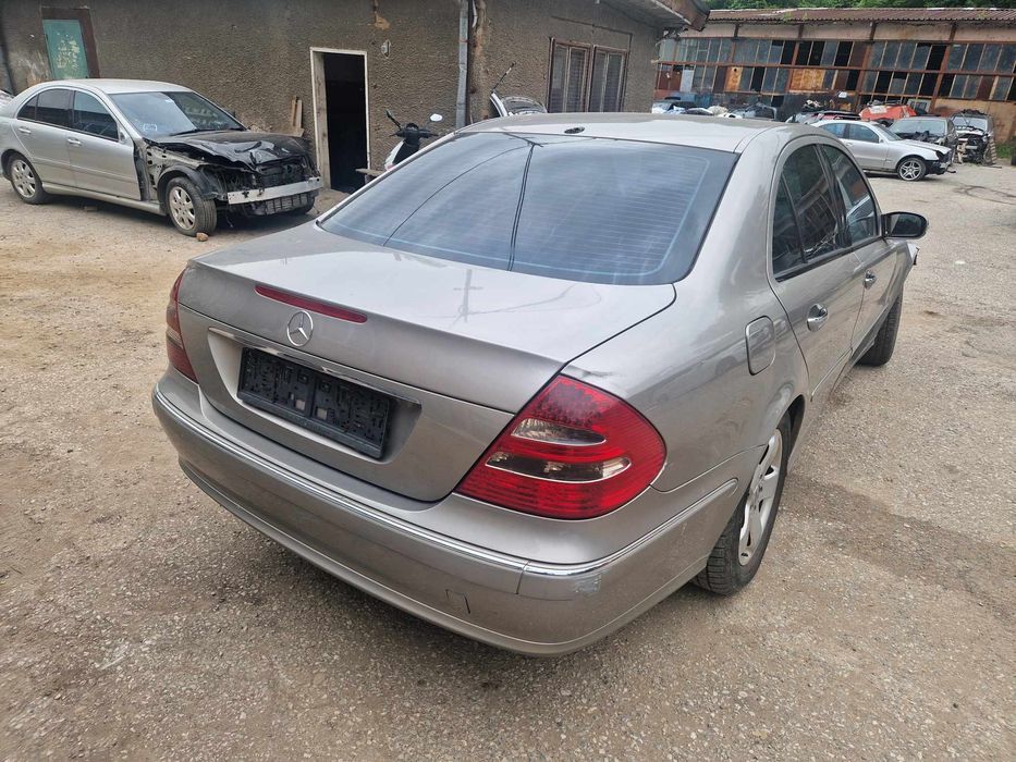 Mercedes W211 E220CDI 150кс седан автоматик НА ЧАСТИ!