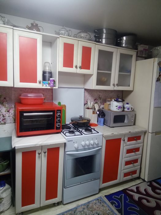 Продам куханный  гарнитур