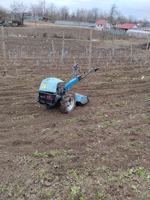 Vând motocultor BCS in perfectă stare de funcționare