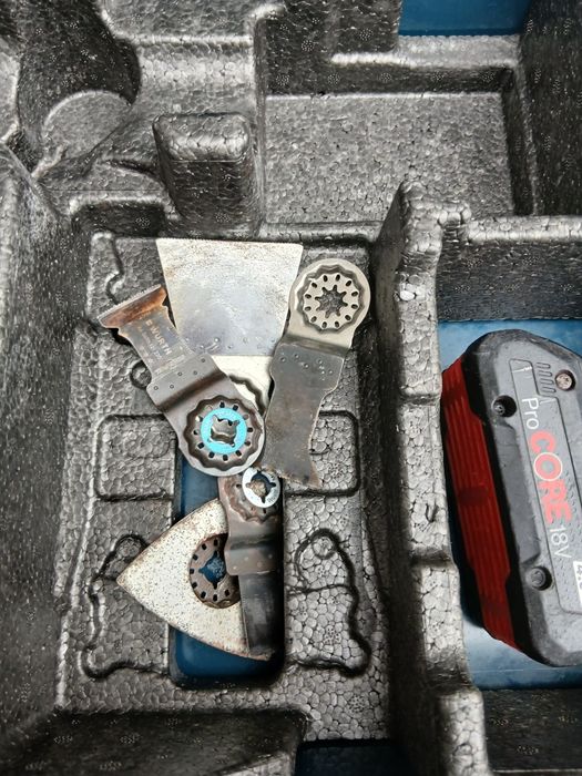 Мултифункционален акумулаторен инструмент Bosch Profesional Gop 18V-34