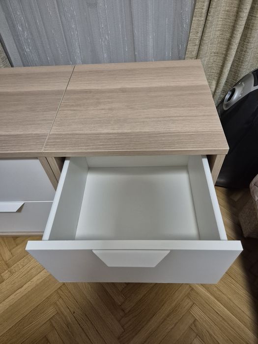 Noptiere / comode Ikea Askkoll stare impecabila  - 2 buc