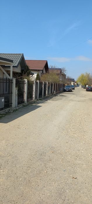 Vând loturi teren intravilan