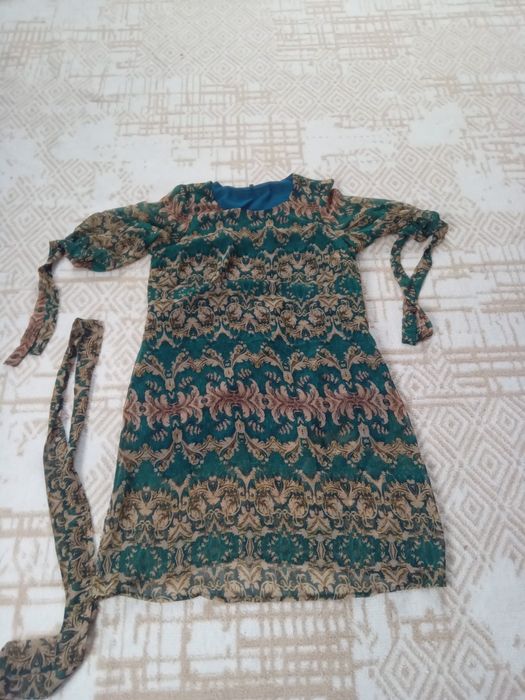 Продам разные платья