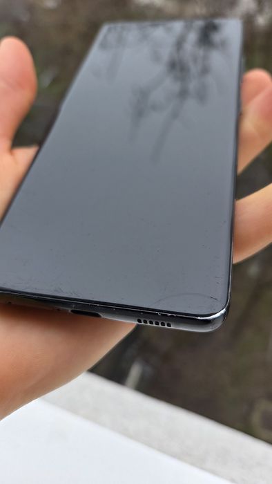 Samsung S21 Ultra- 256gb - fisurat