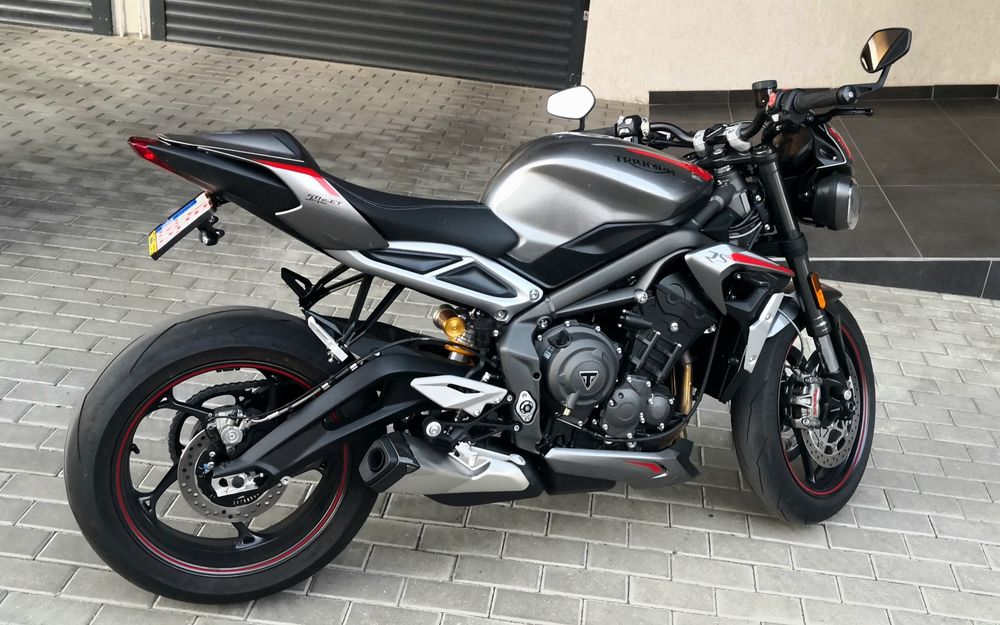 Triumph Street Triple 765 RS