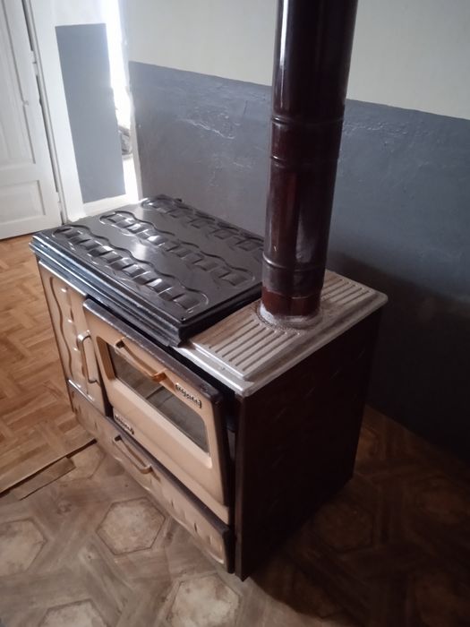 Продавам селска готварска печка