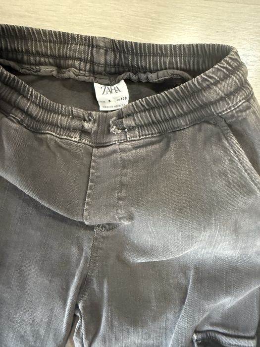 Zara -дънков панталон за момче