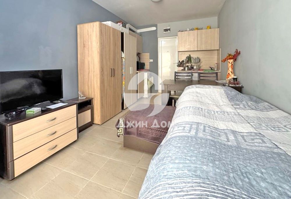 Обзаведен едностаен апартамент в к-с Марвел Делукс, к.к. Слънчев бряг