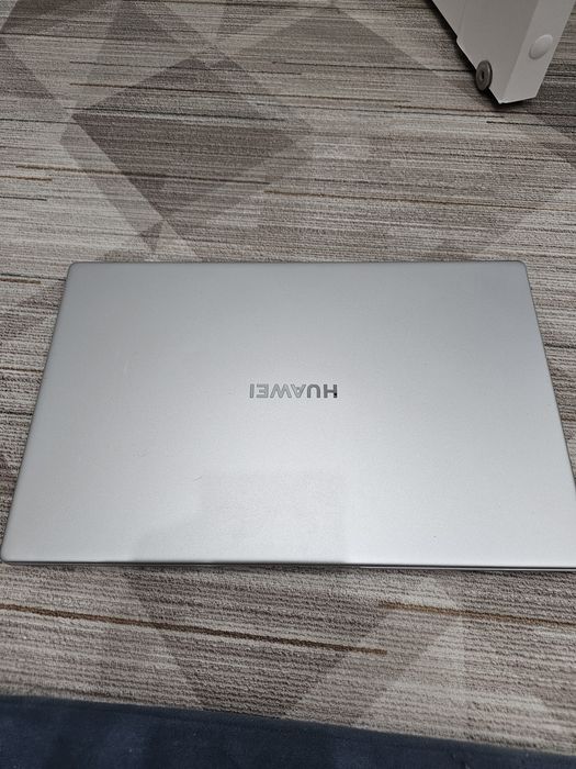 Ноутбук Huawei matebook d15 Без диска
