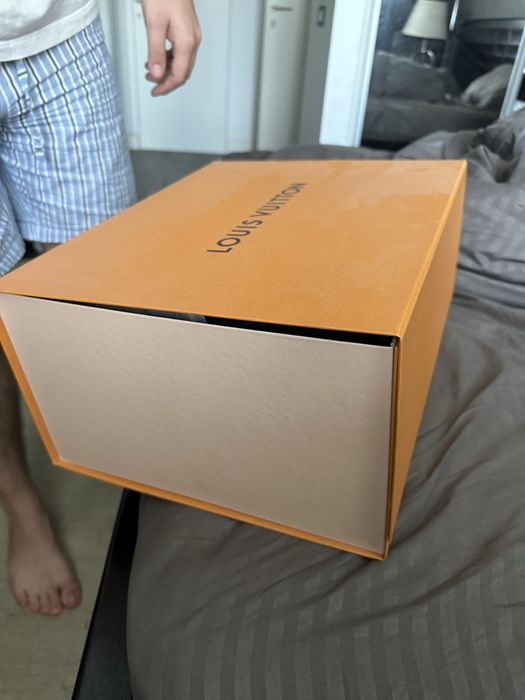 Cutii Louis Vuitton originale ( + saculet)