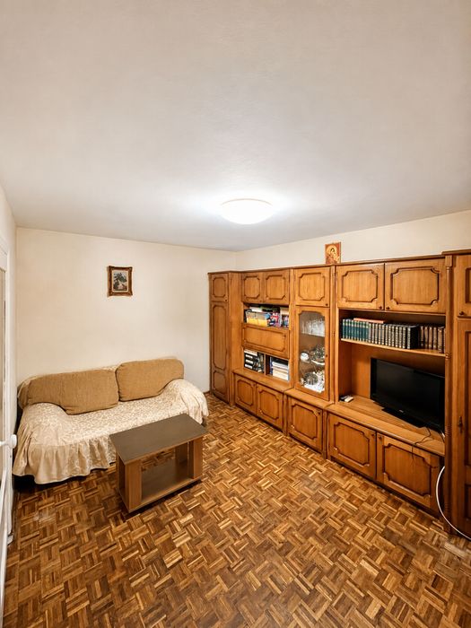 Apartament 2 camere de vânzare – Cartier Traian, Calafat