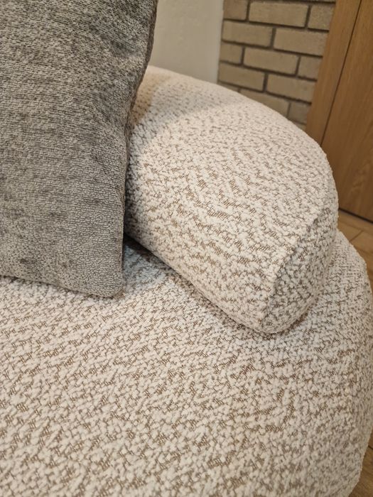 Диван. Новый! 2,6 метра