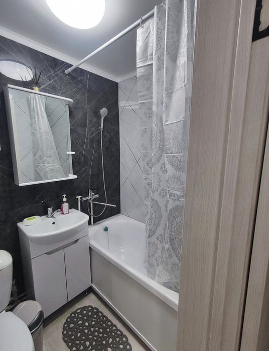 Квартира посуточно. Каспи RED.  Гастроном 55.