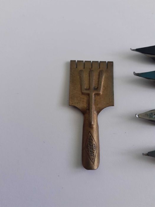 Комплект от 9 писци от Берлин Грмания