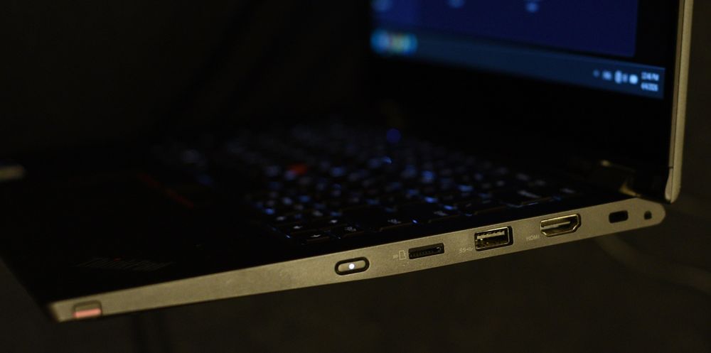ThinkPad Yoga L13  geb2 2in1 touch i5-1135 16gb 256