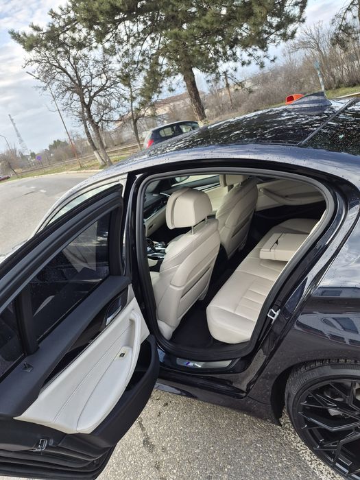 Vând BMW G30 M Pachet