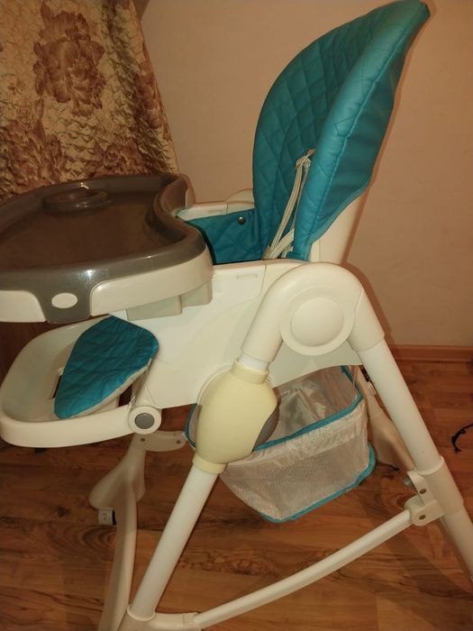 Продам стул для кормления