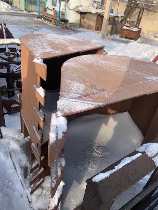 Ковш - экскаватор ПЭ-0,8