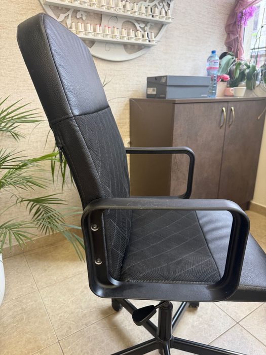 Офис стол в добро състояние