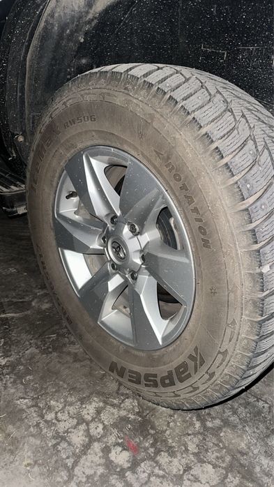 Шины 265/65/17, Зимние шипованные для Prado