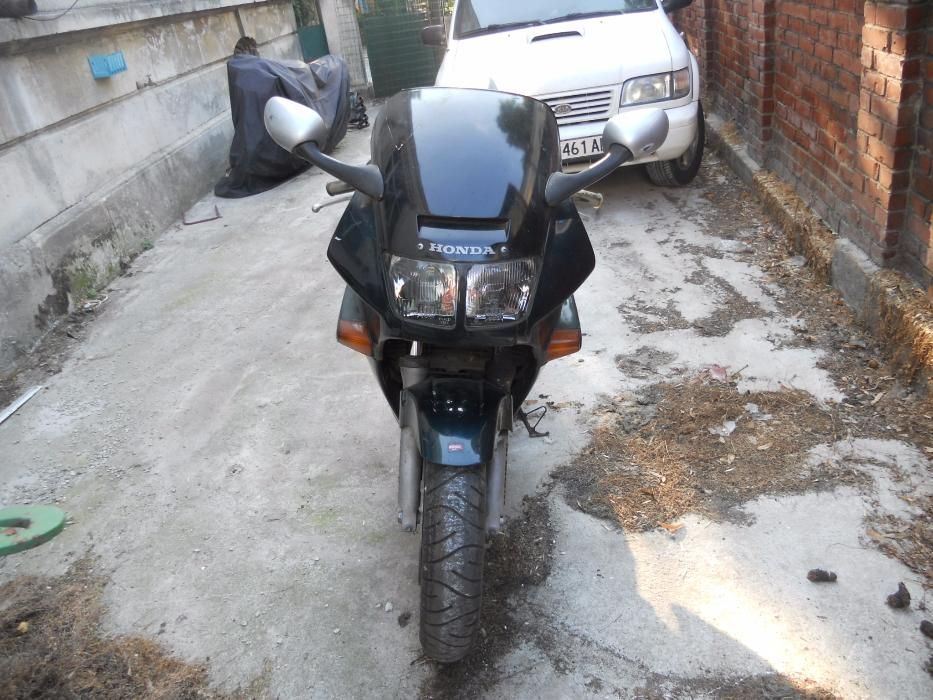 На части Honda Vfr 750 на части Хонда Вфр 750