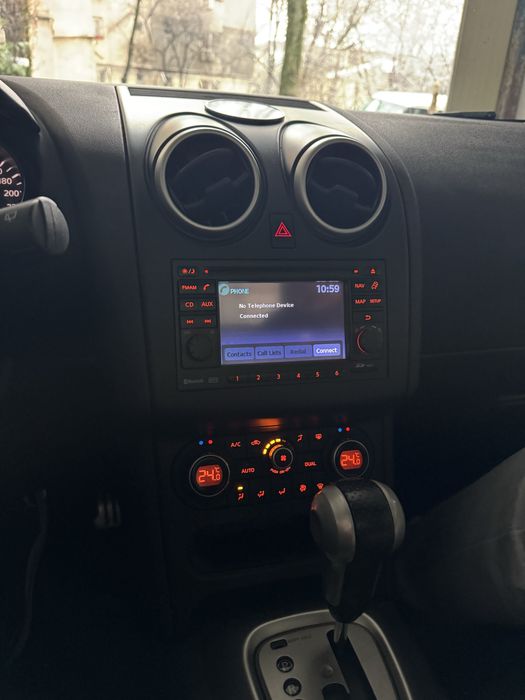 Nissan Qashqai 2.0 Diesel Automat 4x4 Tekna BOSE – 2011