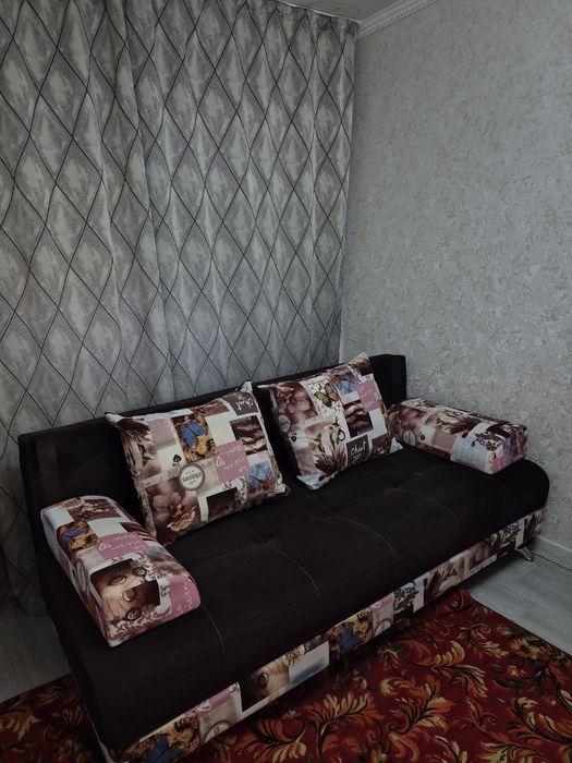 Продам диван в хорошем состоянии