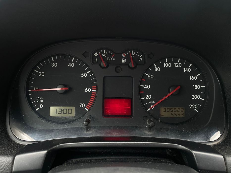 Vând urgent golf 4 coupe