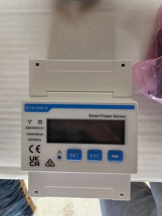 Huawei SUN2000-8KTL-M1 + Smart Meter DTSU666-H + Smart Dongle WiFi/Ethernet