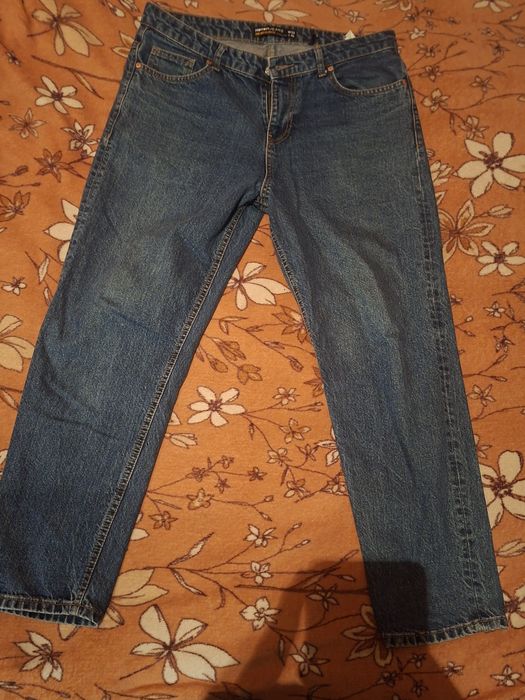 продам джинсы в хорошем качестве