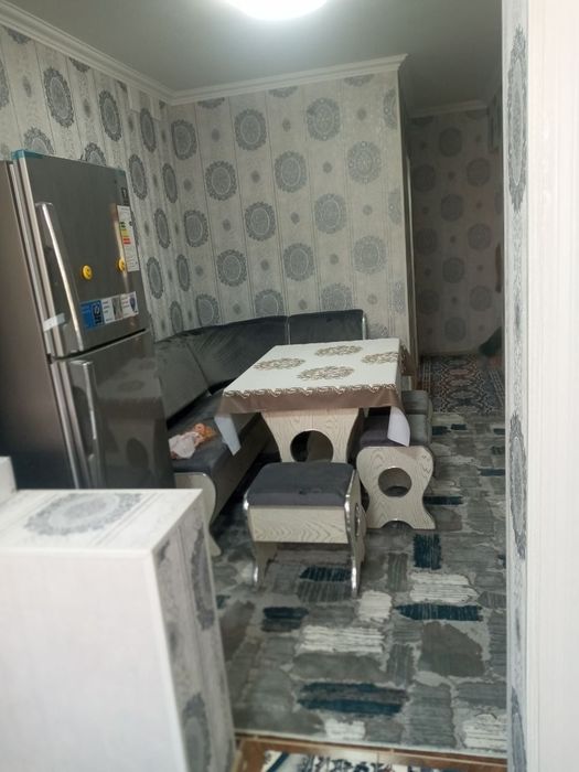 Критий томонда жойлашган 2 хонали квартира ижарага берилади