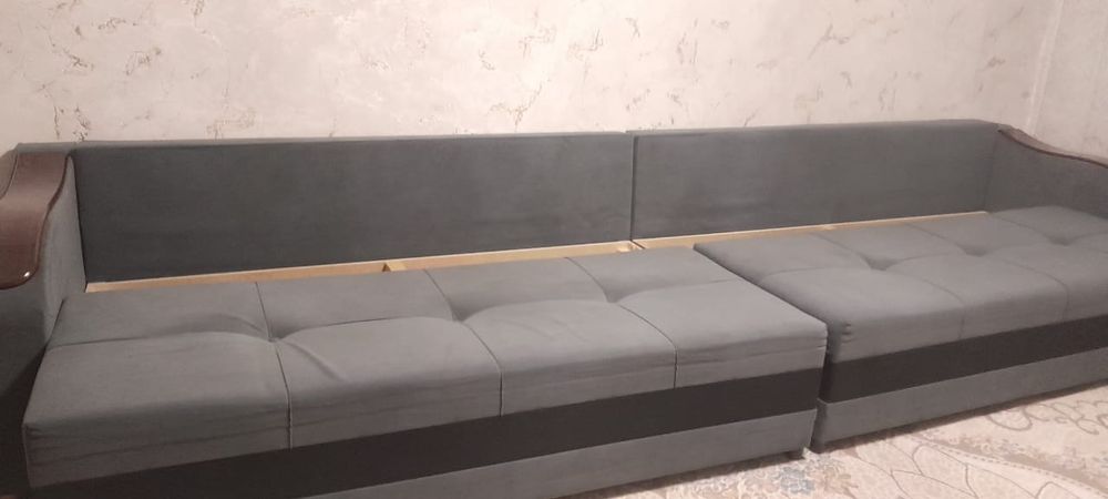 Диван мягкий уголок