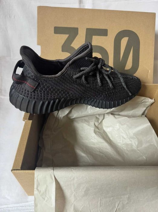 Adidas Yeezy Boost 350 v2 Onyx