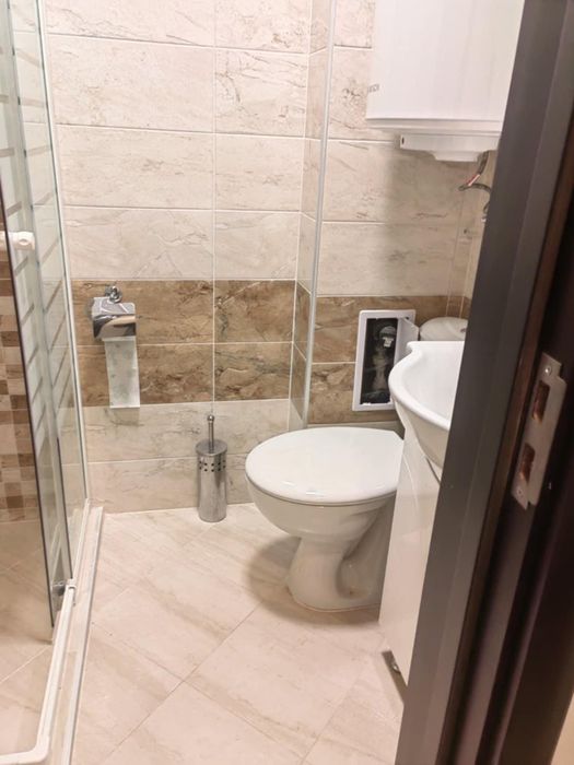 Дава се под наем Едностаен апартамент в Пловдив, Южен - 40 кв.м за 275 € - Снимка #5