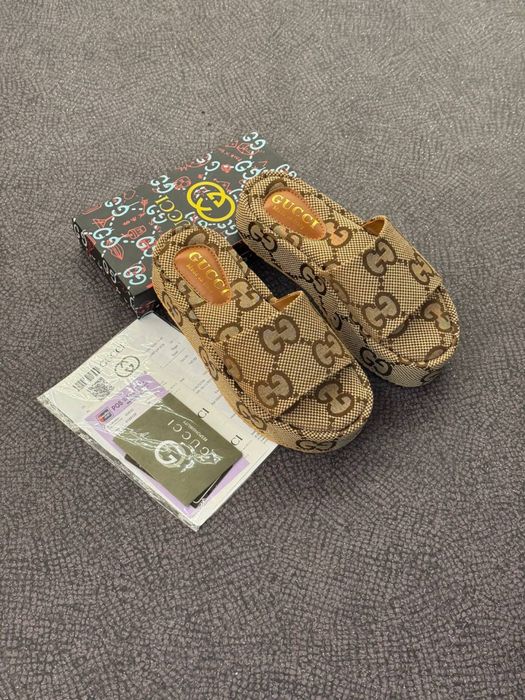 Дамски супер високи и удобни чехли