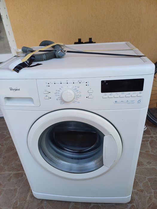 Mașina de spălat whirlpool