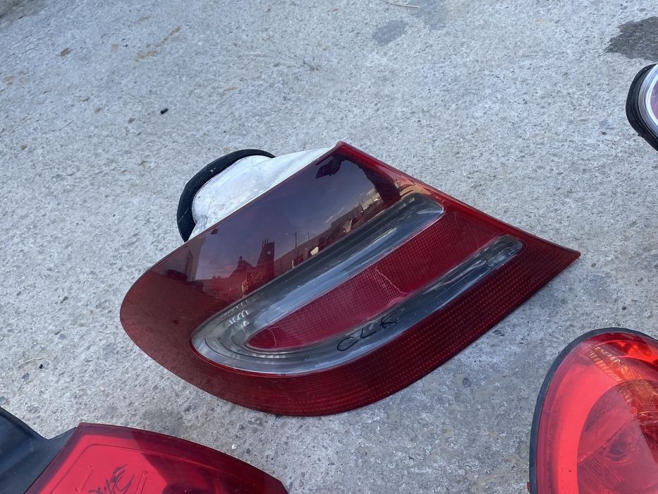 Pachet stopuri Stop lampa tripla stanga dreapta vw beetle renault laguna 2 megane 2 peugeot 307 / 208 terano kia a6c6 range rover detalii la telefon