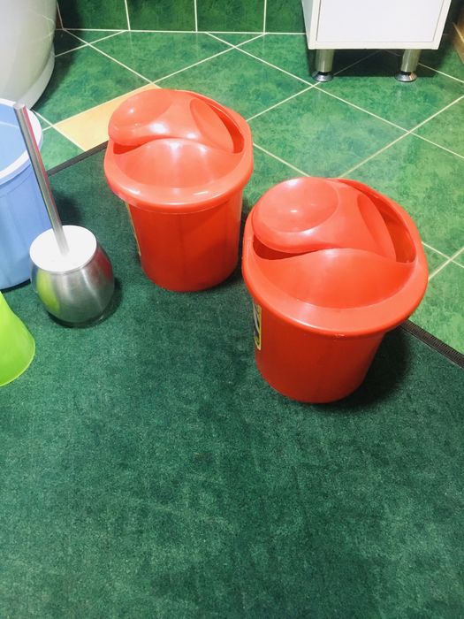 Фирменные аксессуары, ведёрки для ванных/санузл комнат MADE IN ITALY