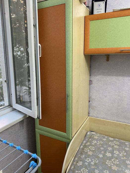 Детский гарнитур сатылады таза.