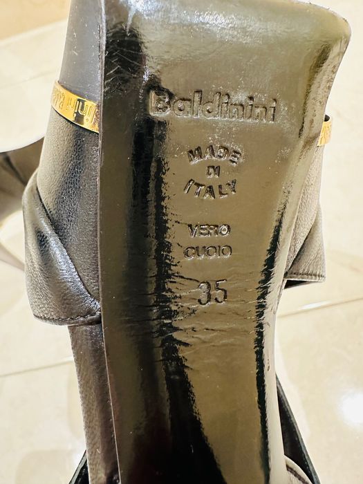 Италиански обувки Baldinini