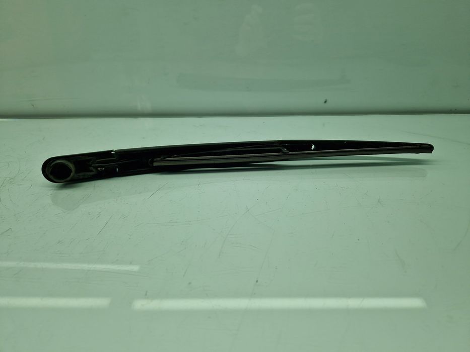 Brat stergator haion Nissan X-Trail (T32) [Fabr 2013-prezent] OEM