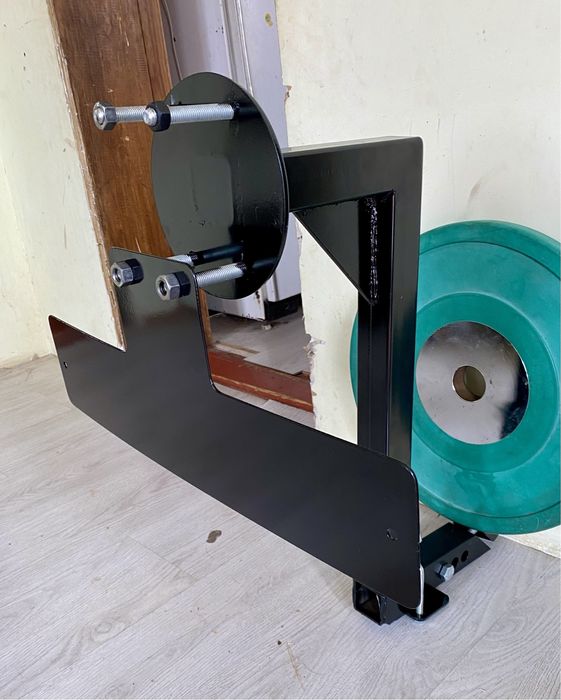 Кронштейн крепления запасного колеса