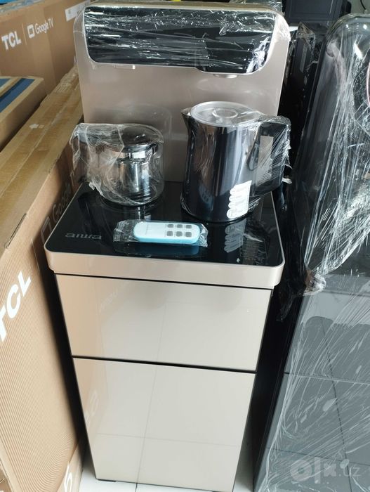 Кулер для офиса и дома AIWA с чайником