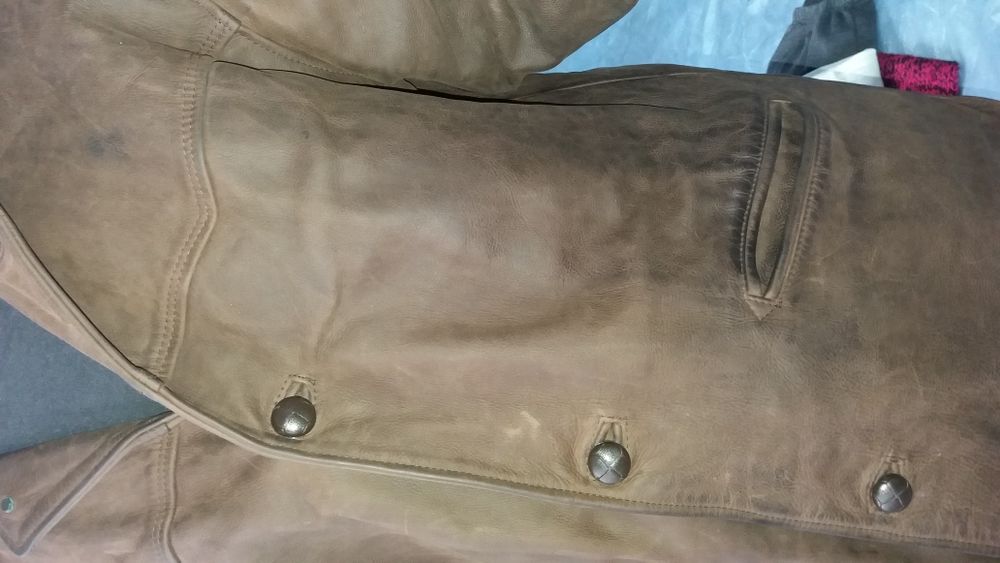 Продавам мъжко палто от ест.телешка кожа