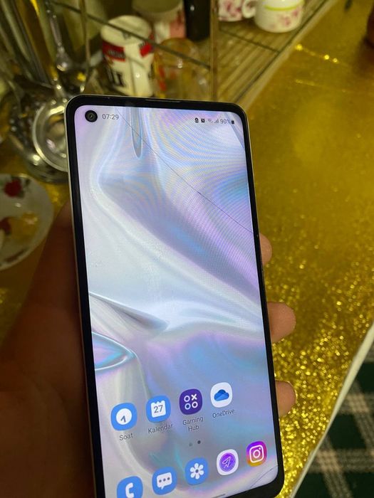 iPhone X ga almashaman Samsung A21S