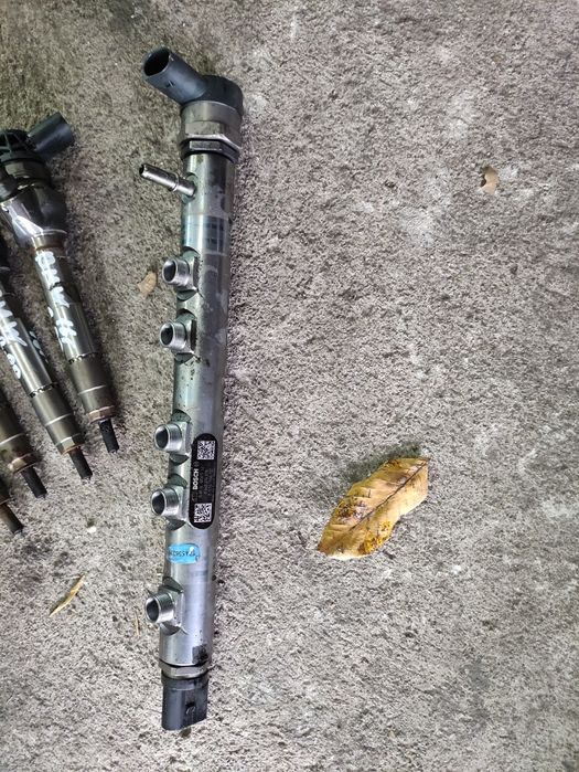 Дюзи и помпа за BMW 2.0d N47