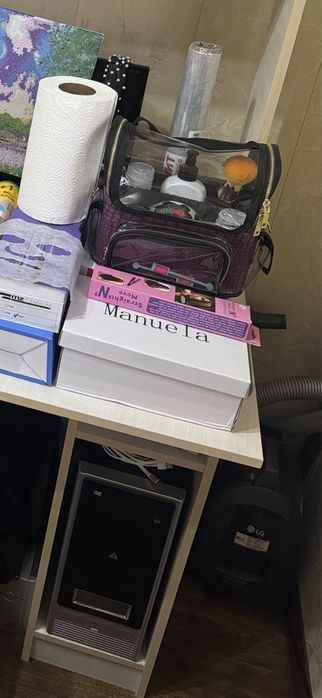 Продаётся компьютер полная комплектация + компьютерный стол новый