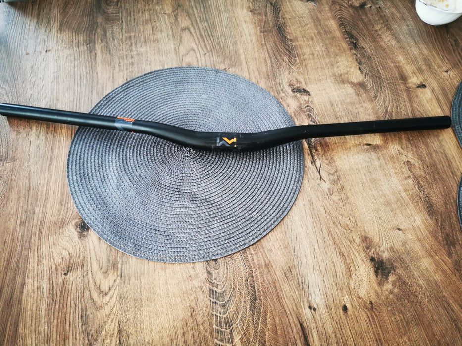 Ghdidon Newmen 76 cm, Lanț  11 viteze KMC, Pipă 9 cm Merida, Șa Merida/Bontrager, Pipă Cube RFR