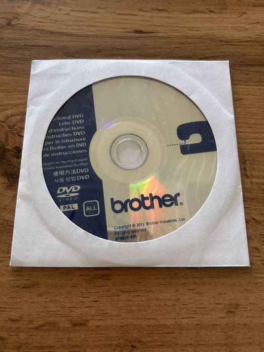 Швейная машина Brother