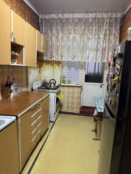 Продаётся 5 комнатная 77 серия кирпич Алгоритм 88.000у.е